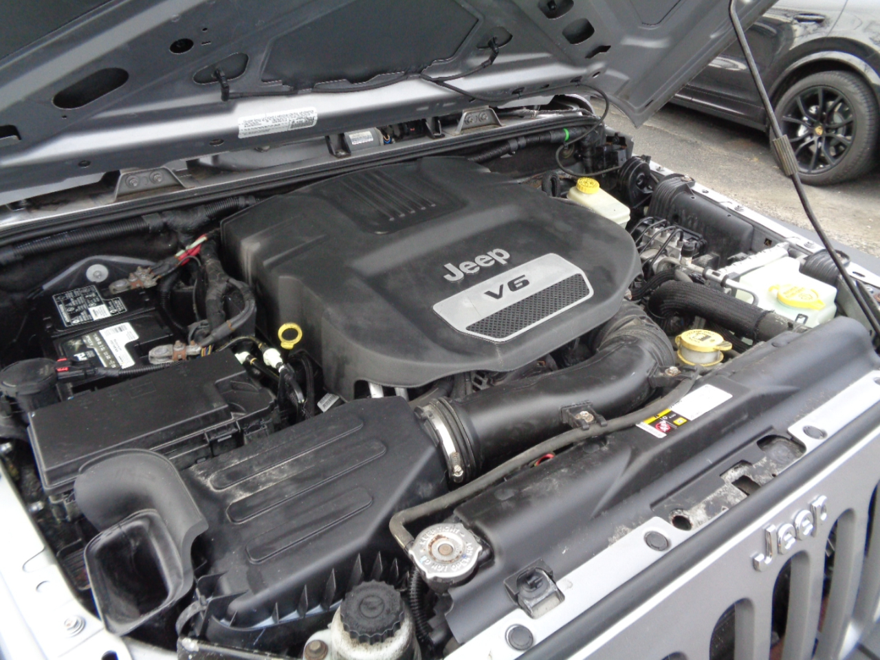 Jeep Wrangler 4WD 2dr Sport 2015