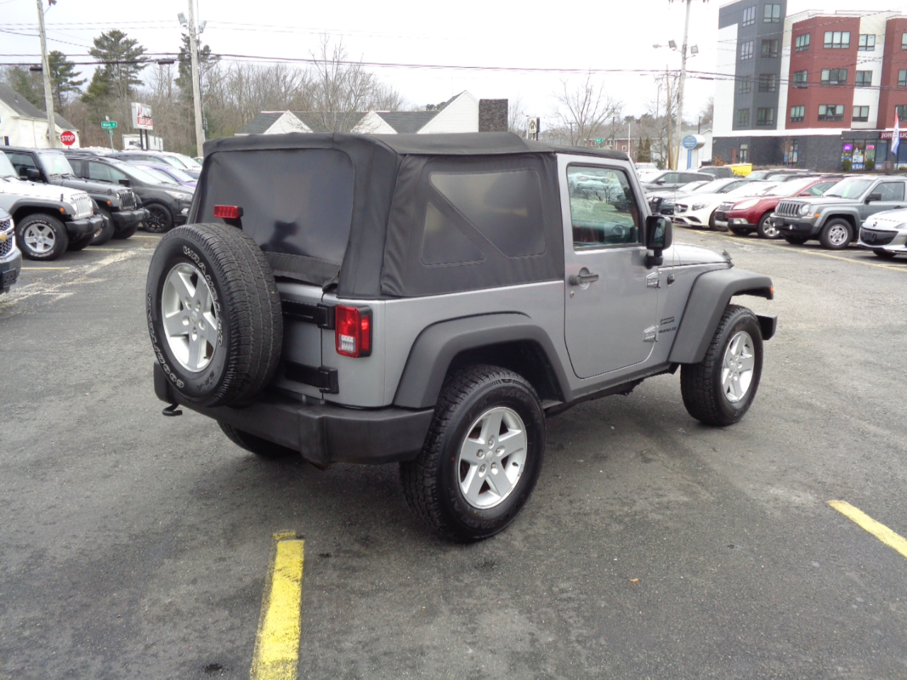 Jeep Wrangler 4WD 2dr Sport 2015