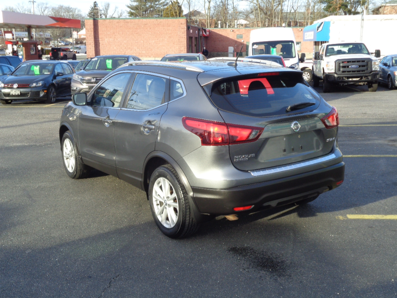Nissan Rogue Sport AWD SV 2017