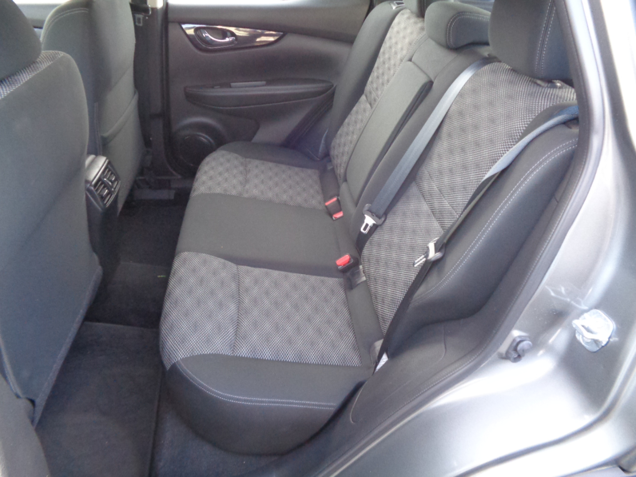 Nissan Rogue Sport AWD SV 2017