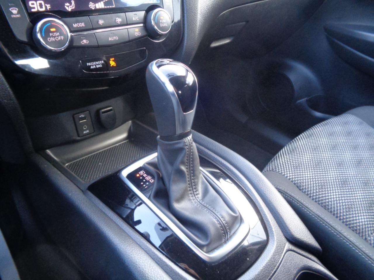 Nissan Rogue Sport AWD SV 2017