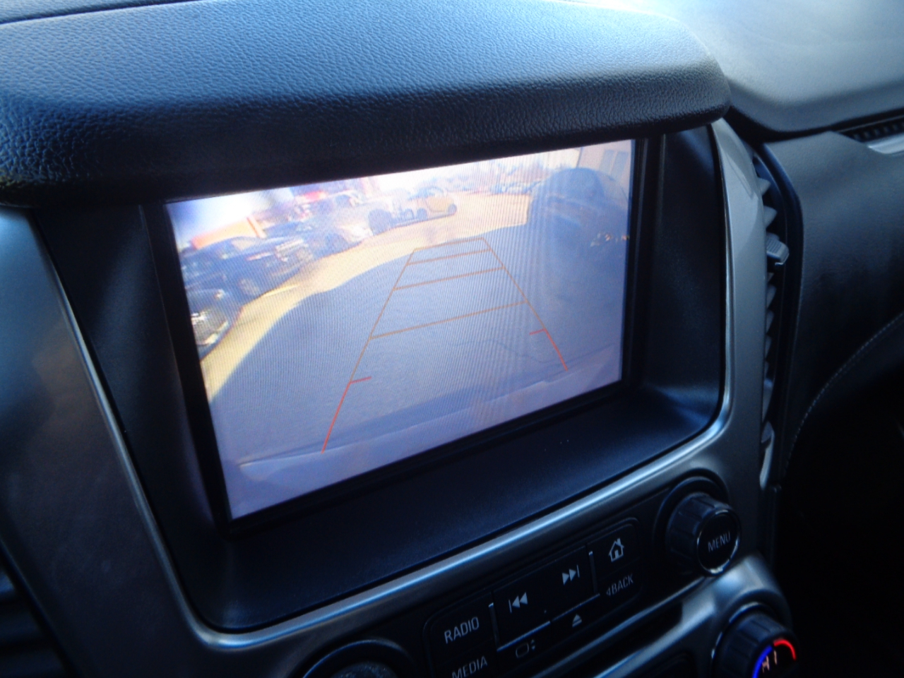 Chevrolet Tahoe  2018