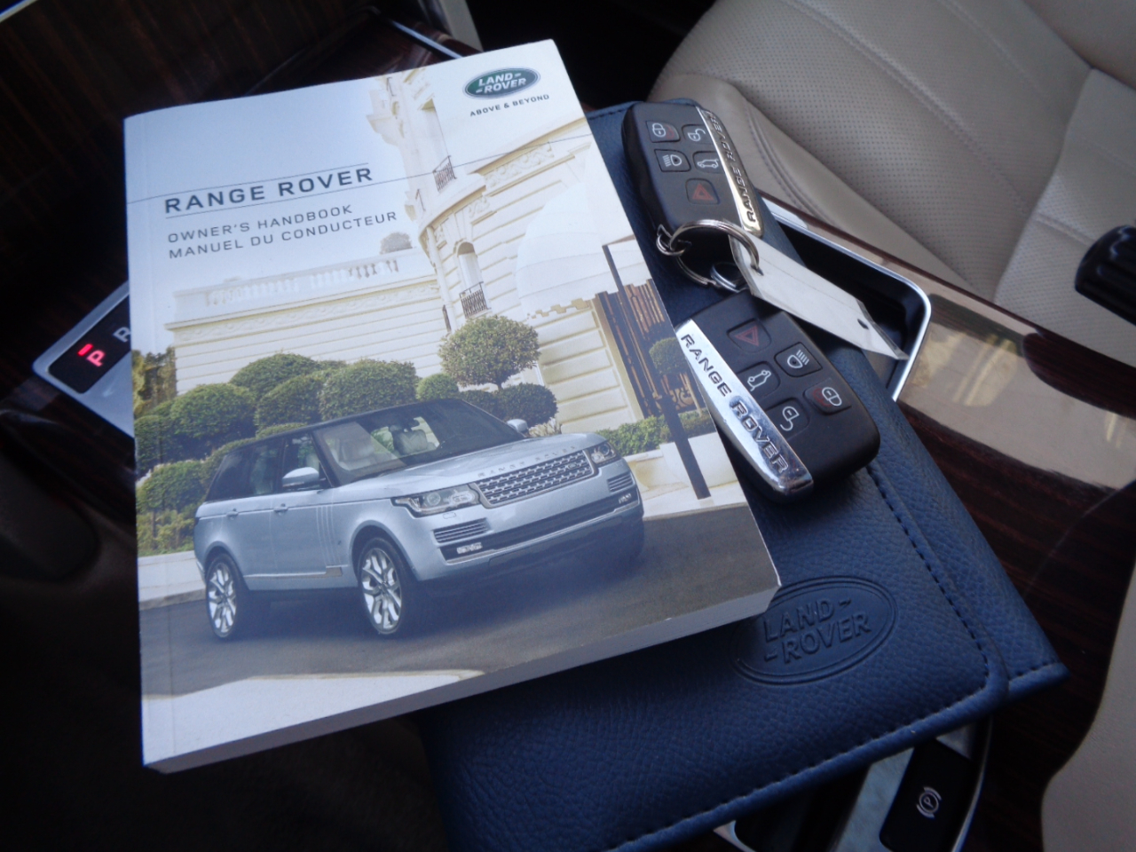 Land Rover Range Rover 4WD 4dr Supercharged LWB 2016