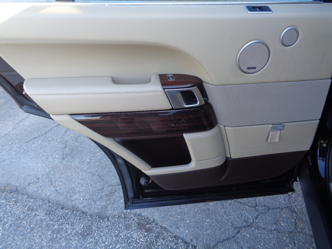 Land Rover Range Rover 4WD 4dr Supercharged LWB 2016