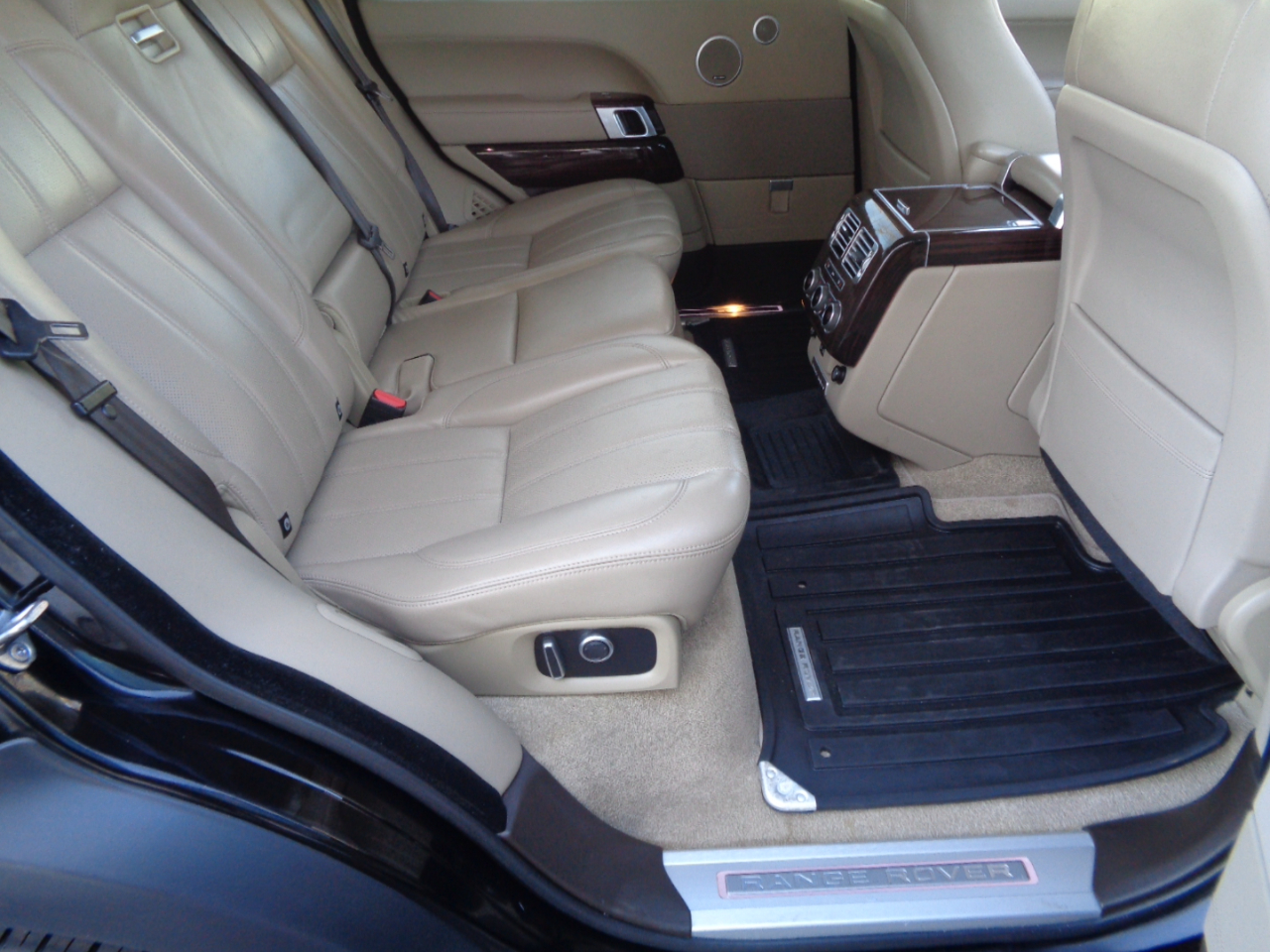 Land Rover Range Rover 4WD 4dr Supercharged LWB 2016