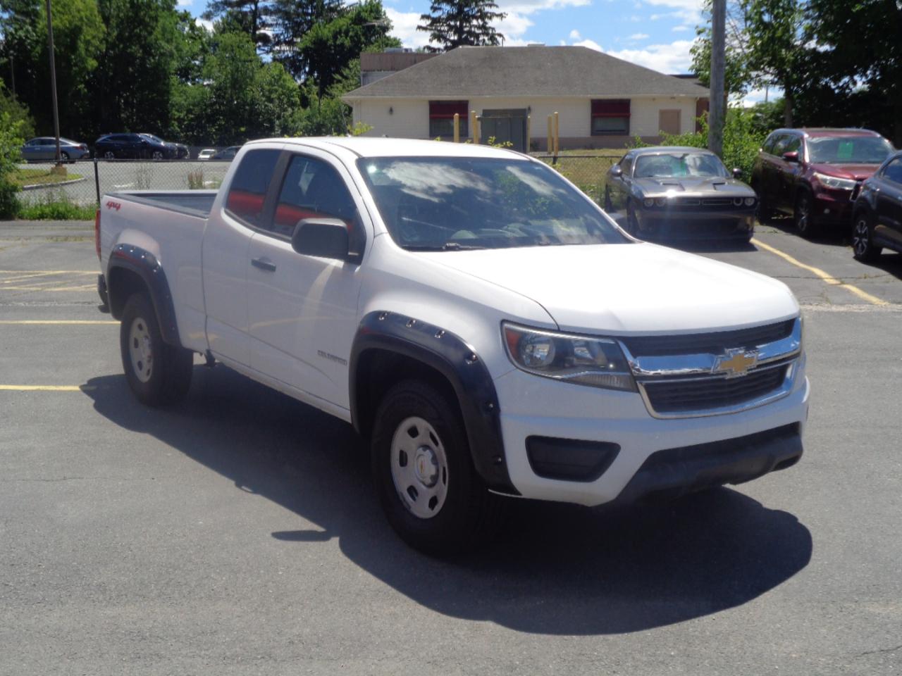 Chevrolet Colorado 4WD Ext Cab 128.3" Work Truck 2018