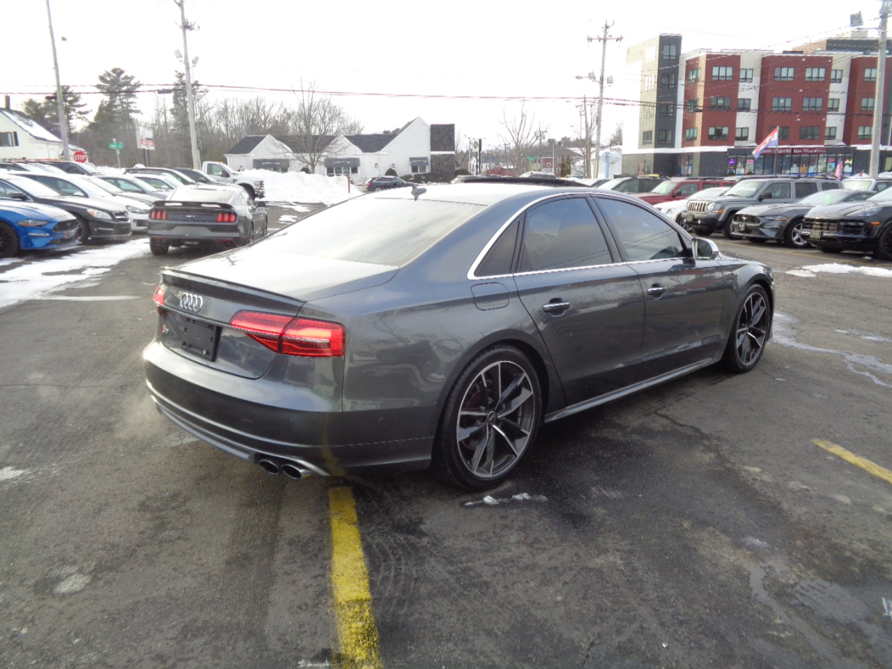 Audi S8 4dr Sdn Plus 2016