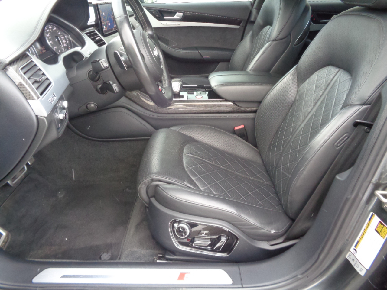 Audi S8 4dr Sdn Plus 2016