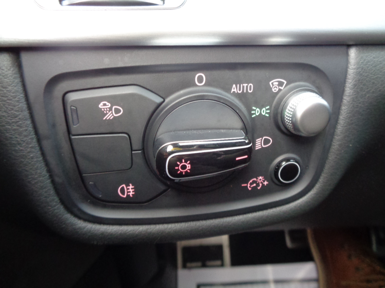 Audi S8 4dr Sdn Plus 2016