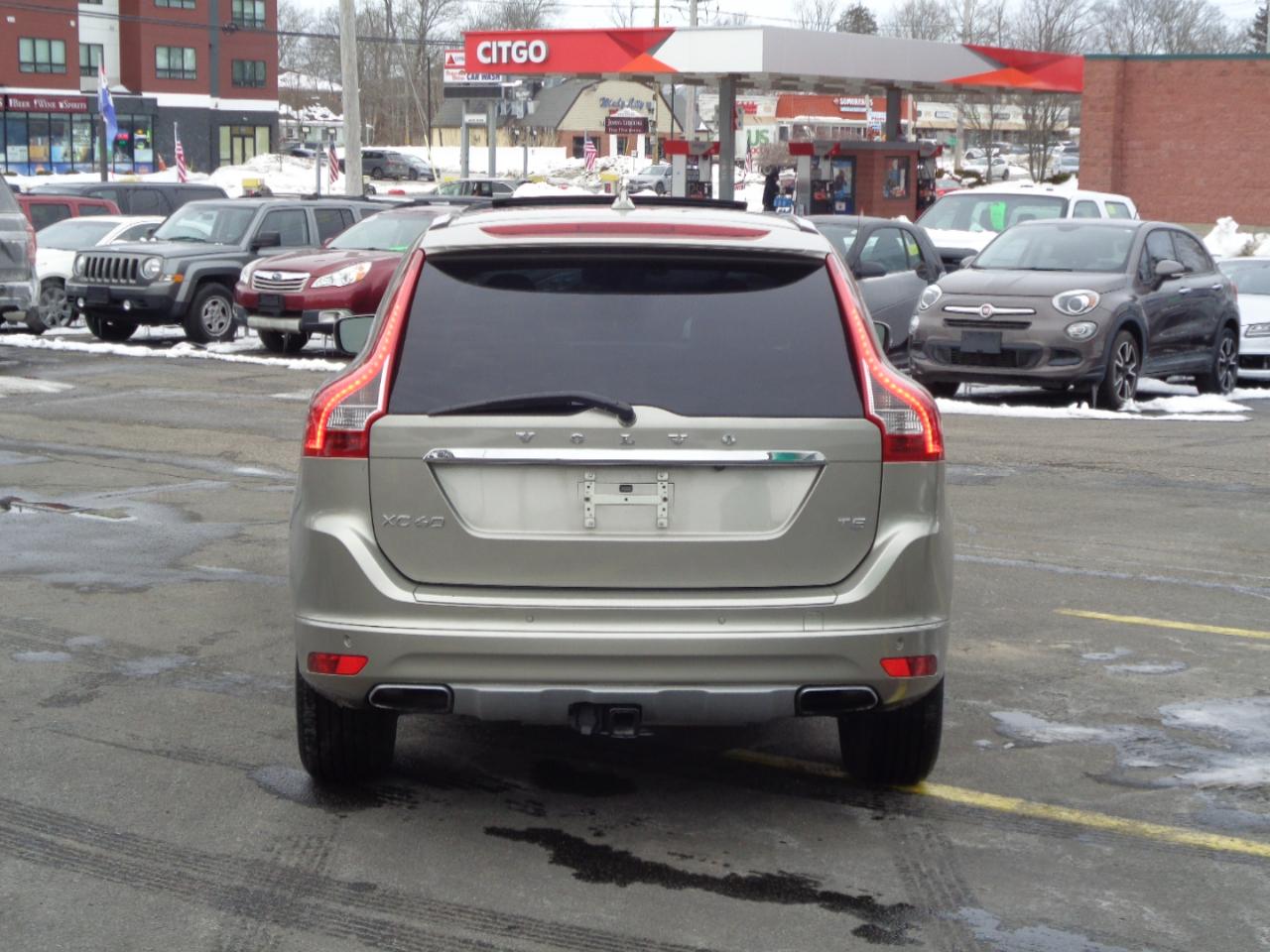 Volvo XC60 FWD 4dr T5 Drive-E Platinum 2016