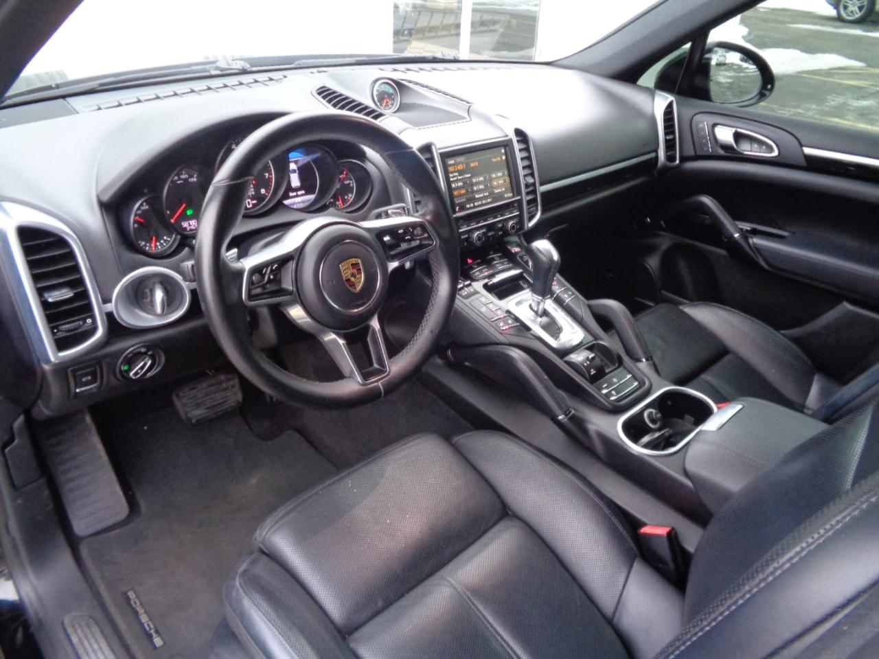 Porsche Cayenne AWD 4dr 2016