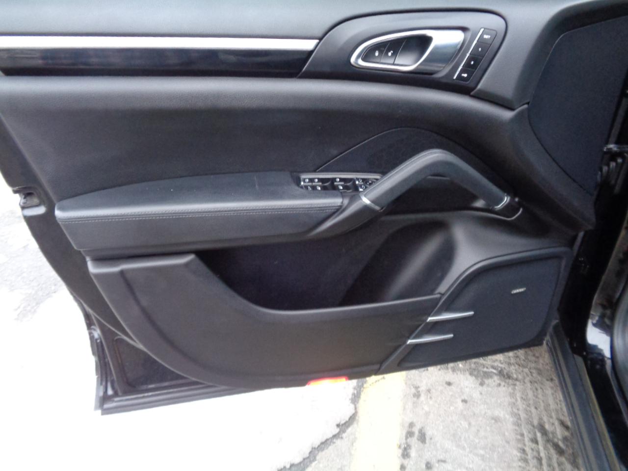 Porsche Cayenne AWD 4dr 2016