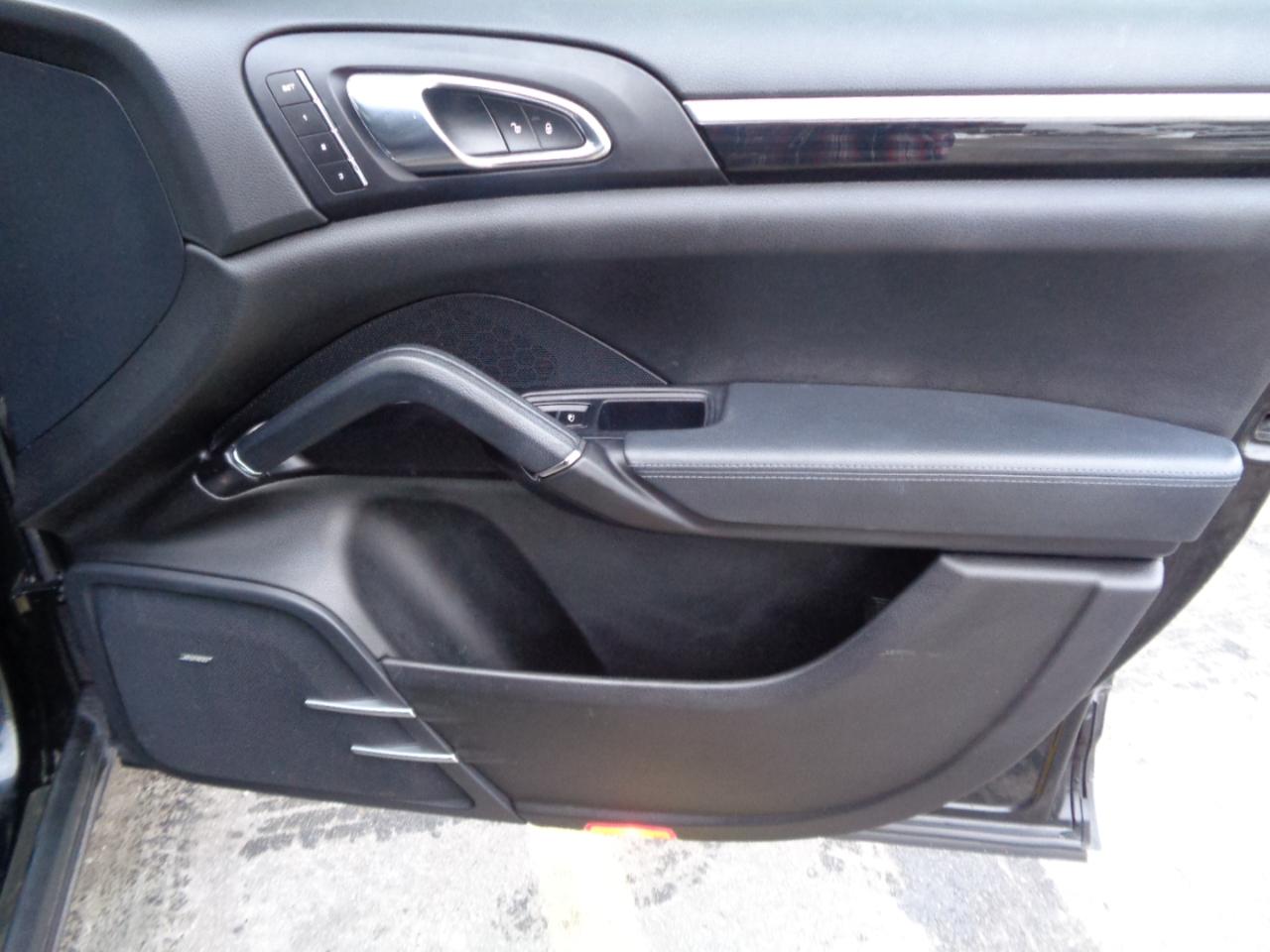 Porsche Cayenne AWD 4dr 2016