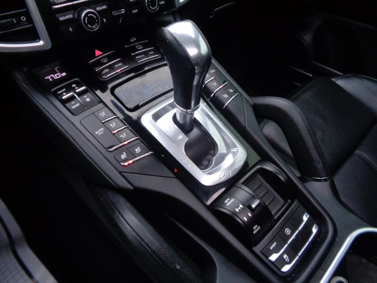 Porsche Cayenne AWD 4dr 2016