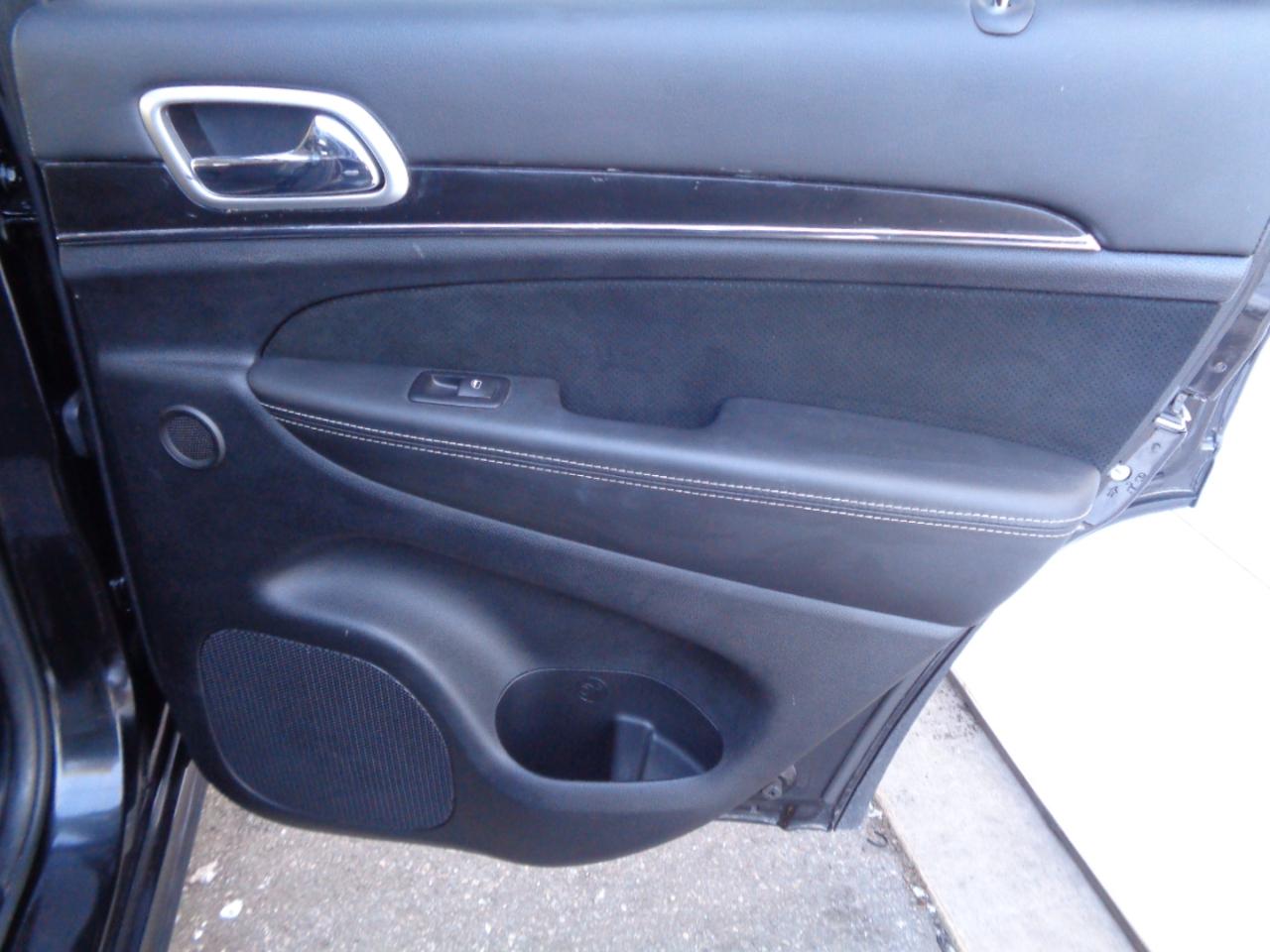 Jeep Grand Cherokee 4WD 4dr SRT8 Vapor 2013