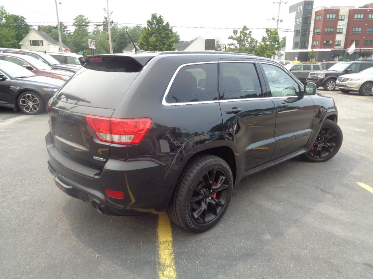 Jeep Grand Cherokee 4WD 4dr SRT8 2013