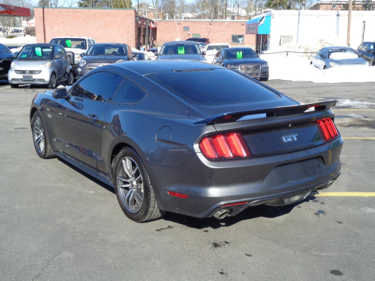 Ford Mustang 2dr Fastback GT 2016
