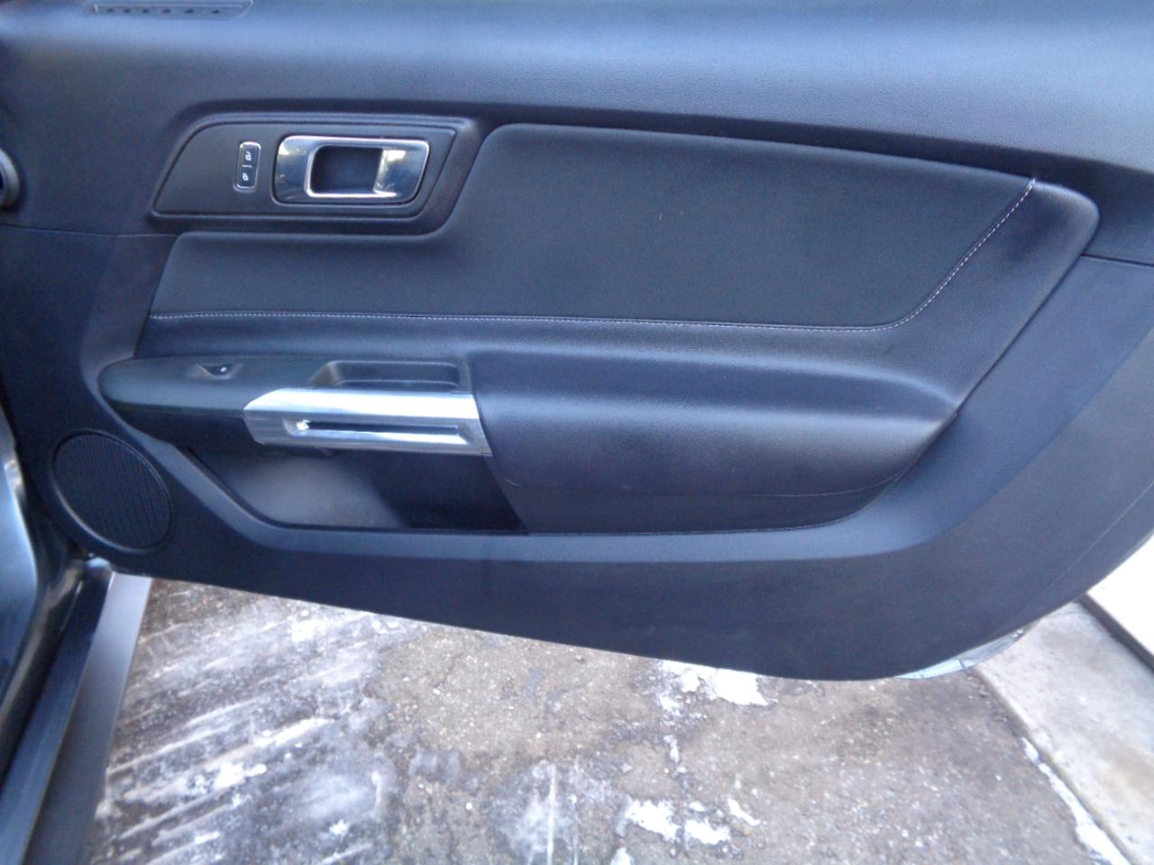 Ford Mustang 2dr Fastback GT 2016