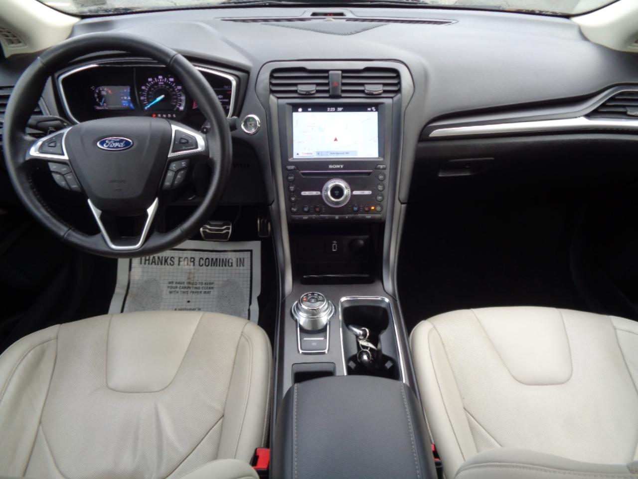 Ford Fusion Titanium AWD 2017