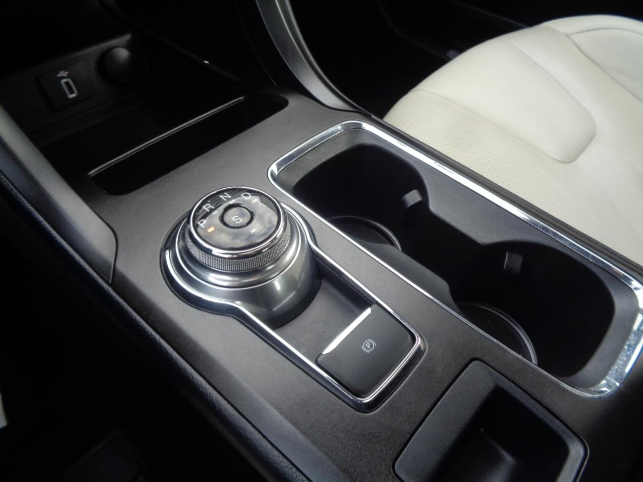 Ford Fusion Titanium AWD 2017