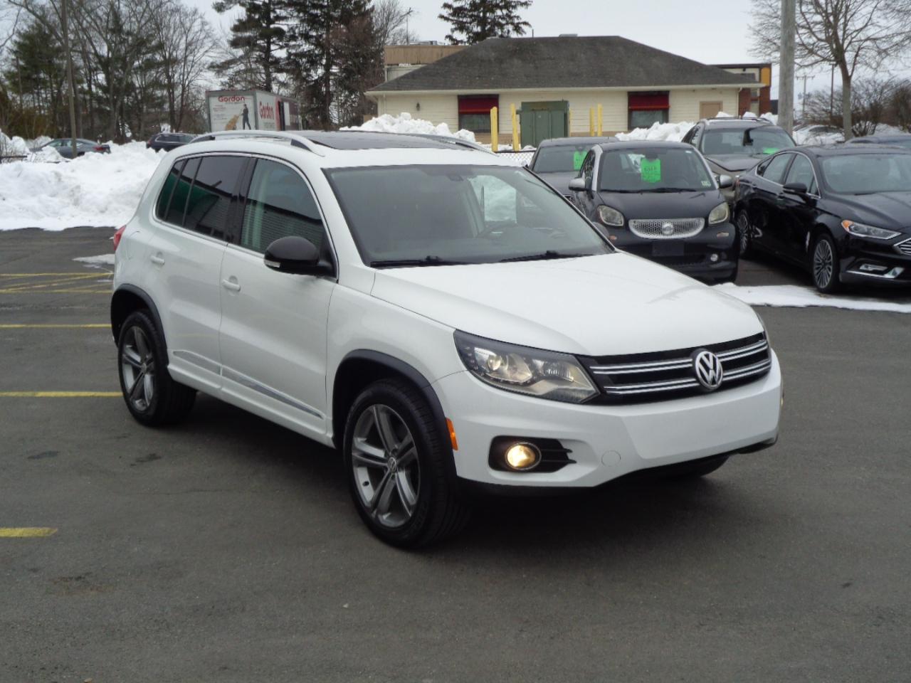 Volkswagen Tiguan 2.0T Sport FWD 2017