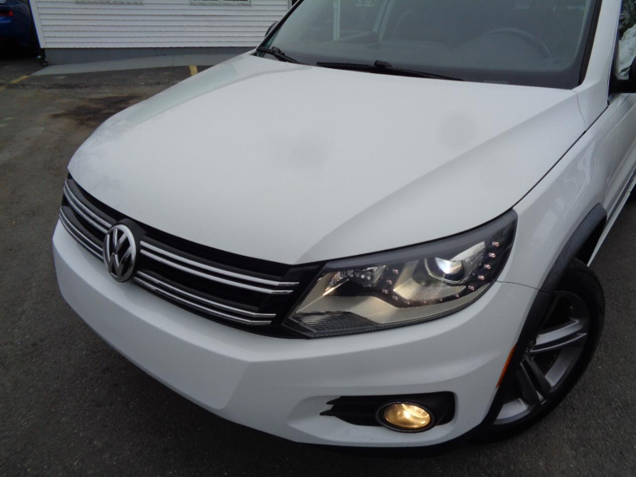 Volkswagen Tiguan 2.0T Sport FWD 2017