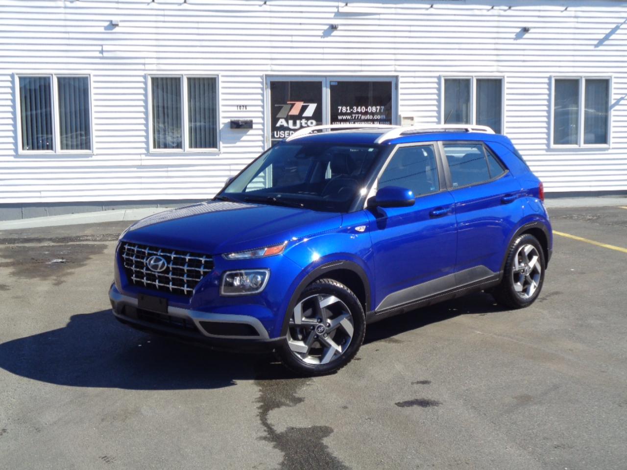 Hyundai Venue Limited IVT 2023