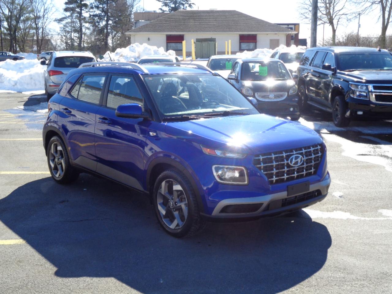 Hyundai Venue Limited IVT 2023