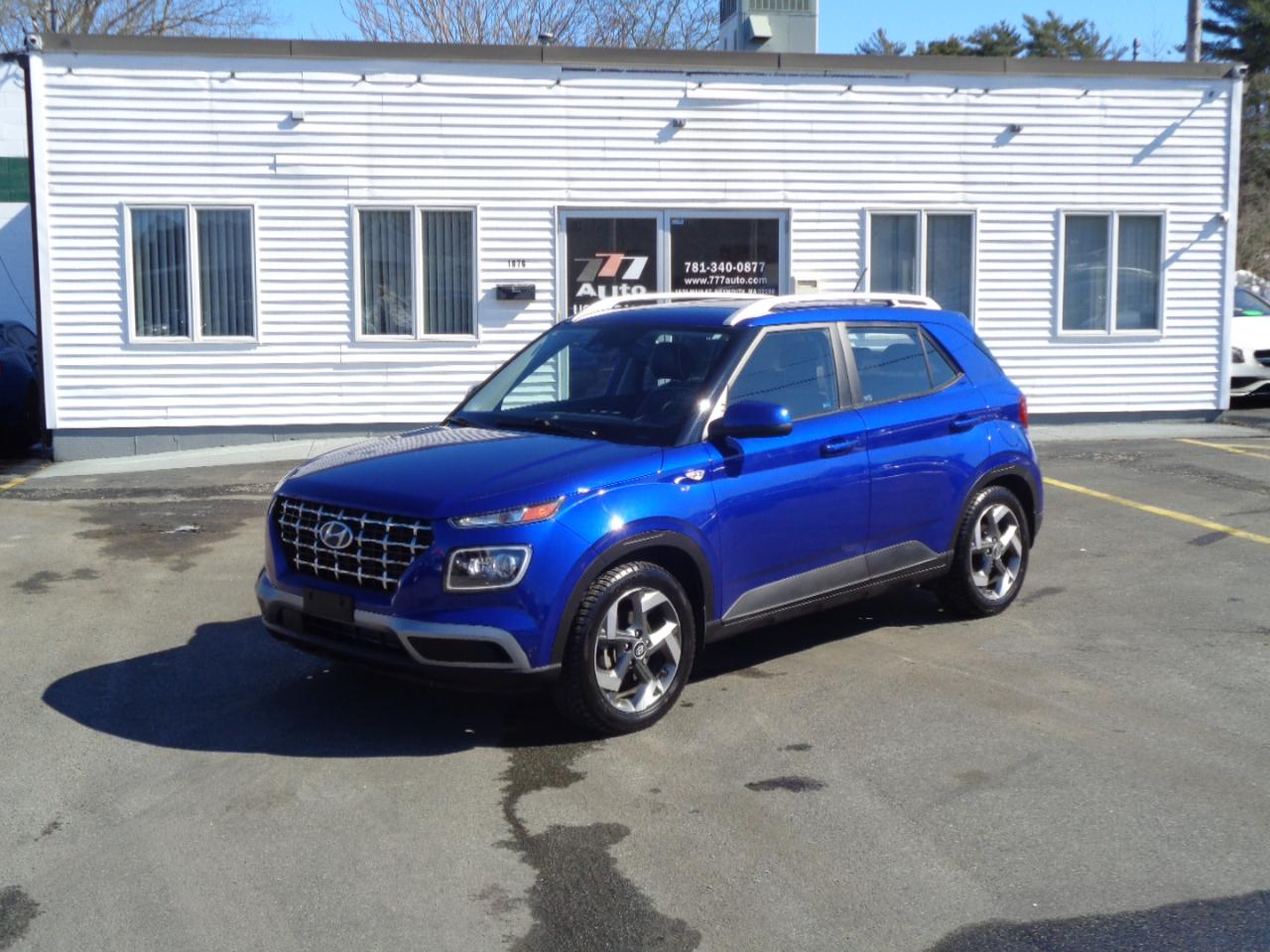 Hyundai Venue Limited IVT 2023