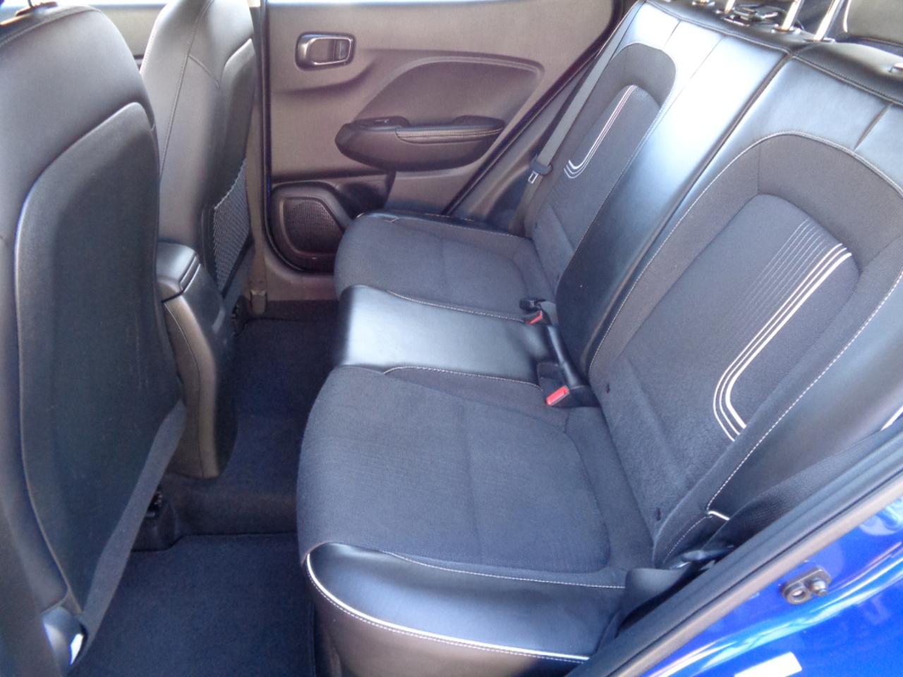 Hyundai Venue Limited IVT 2023