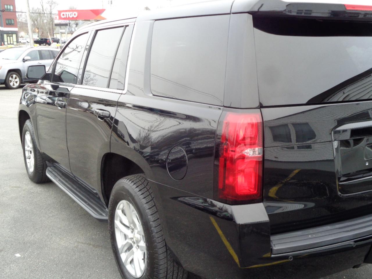 Chevrolet Tahoe 4dr 4WD LS 2020