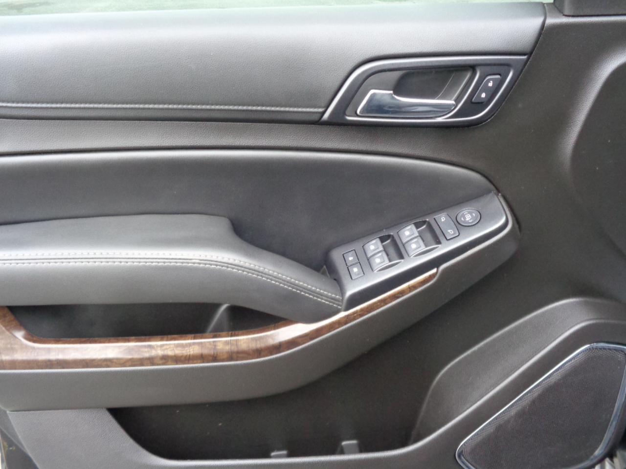 Chevrolet Tahoe 4dr 4WD LS 2020