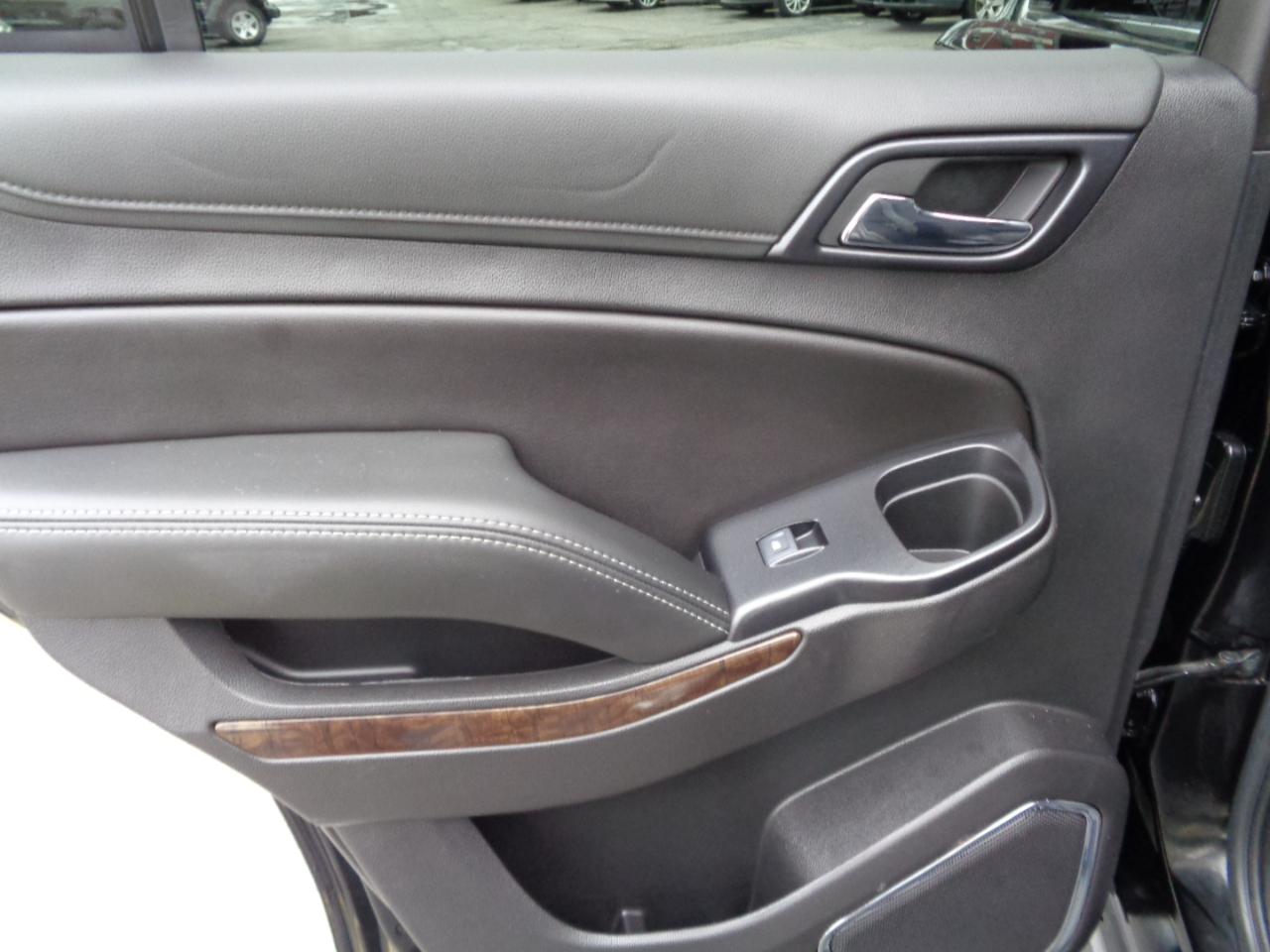 Chevrolet Tahoe 4dr 4WD LS 2020