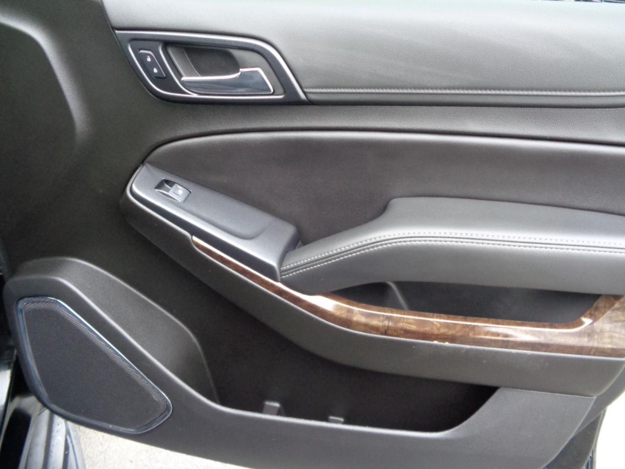 Chevrolet Tahoe 4dr 4WD LS 2020