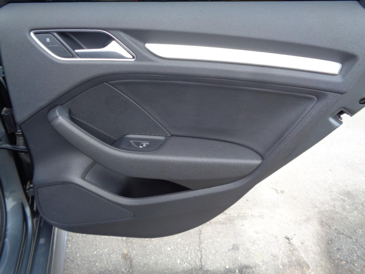 Audi S3 4dr Sdn quattro Premium Plus 2016