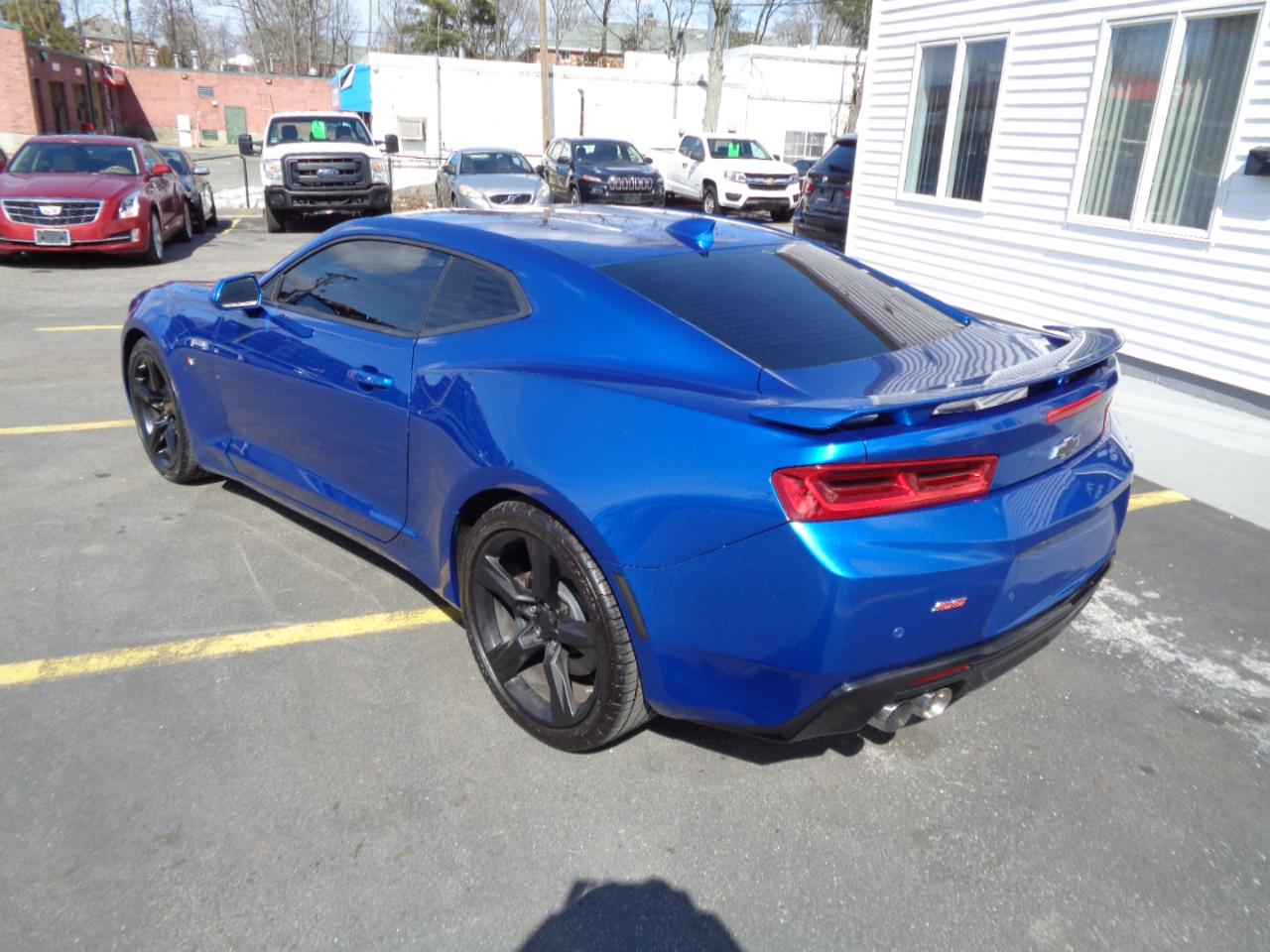 Chevrolet Camaro 2dr Cpe 2SS 2016