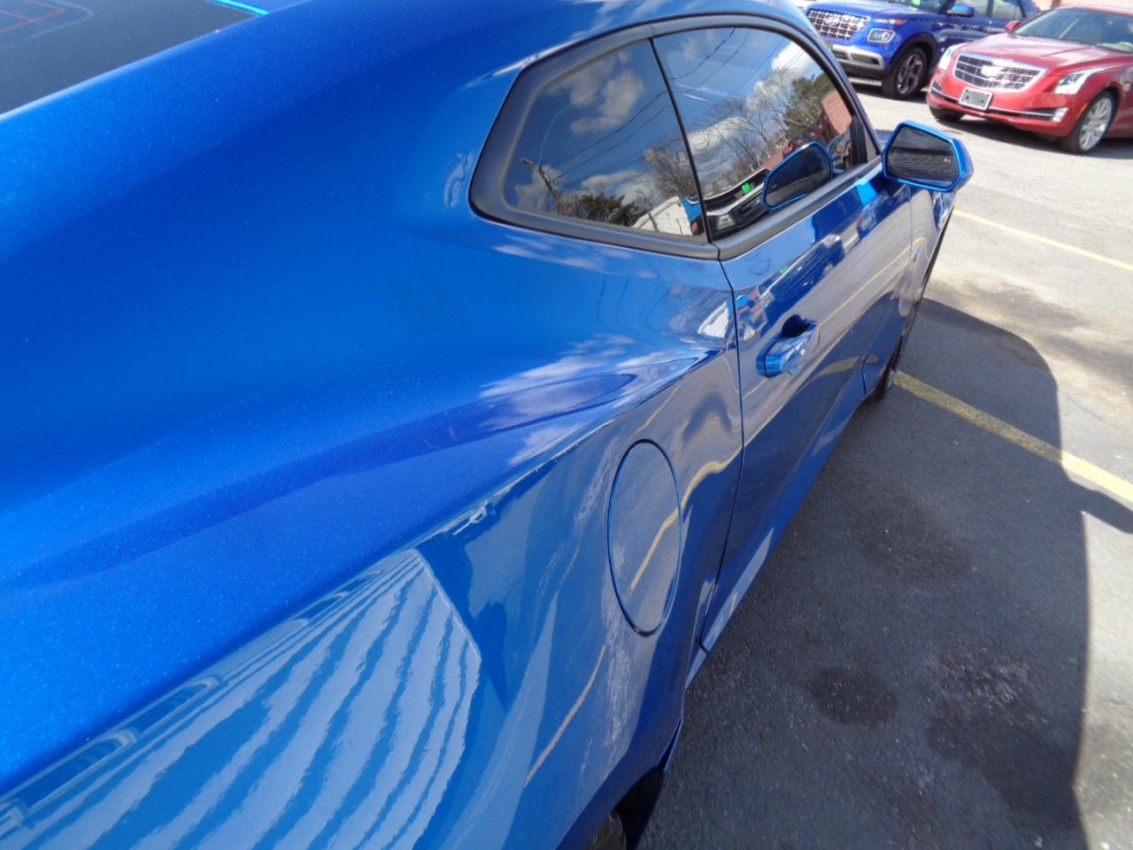 Chevrolet Camaro 2dr Cpe 2SS 2016