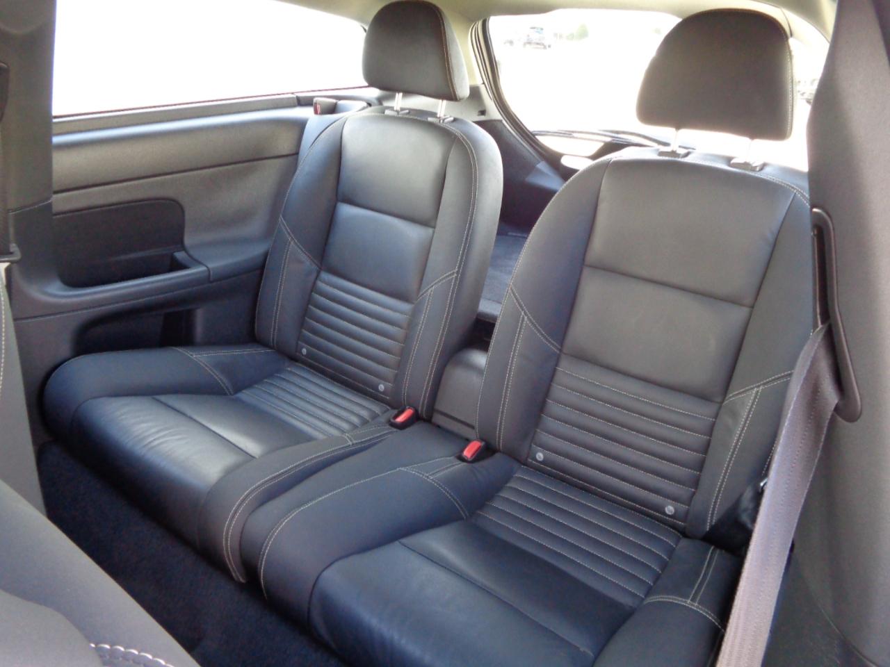 Volvo C30 2dr Cpe R-Design Premier Plus 2012