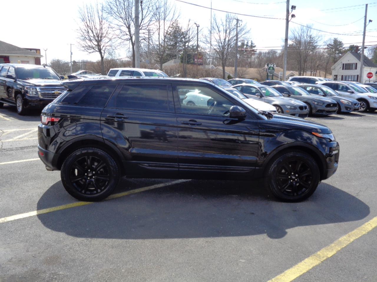 Land Rover Range Rover Evoque 5dr HB SE 2016