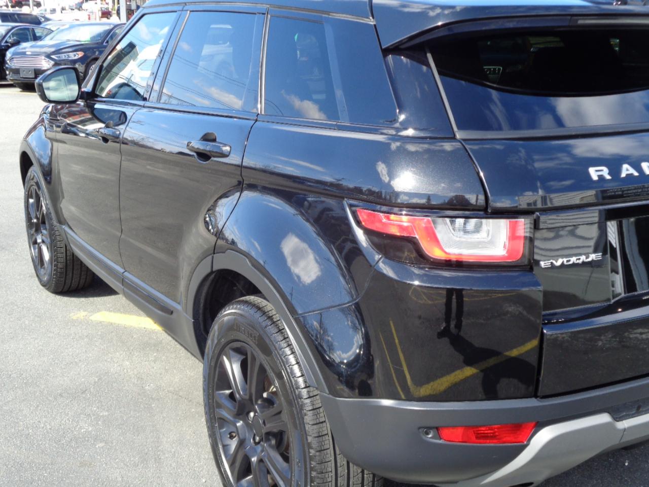 Land Rover Range Rover Evoque 5dr HB SE 2016