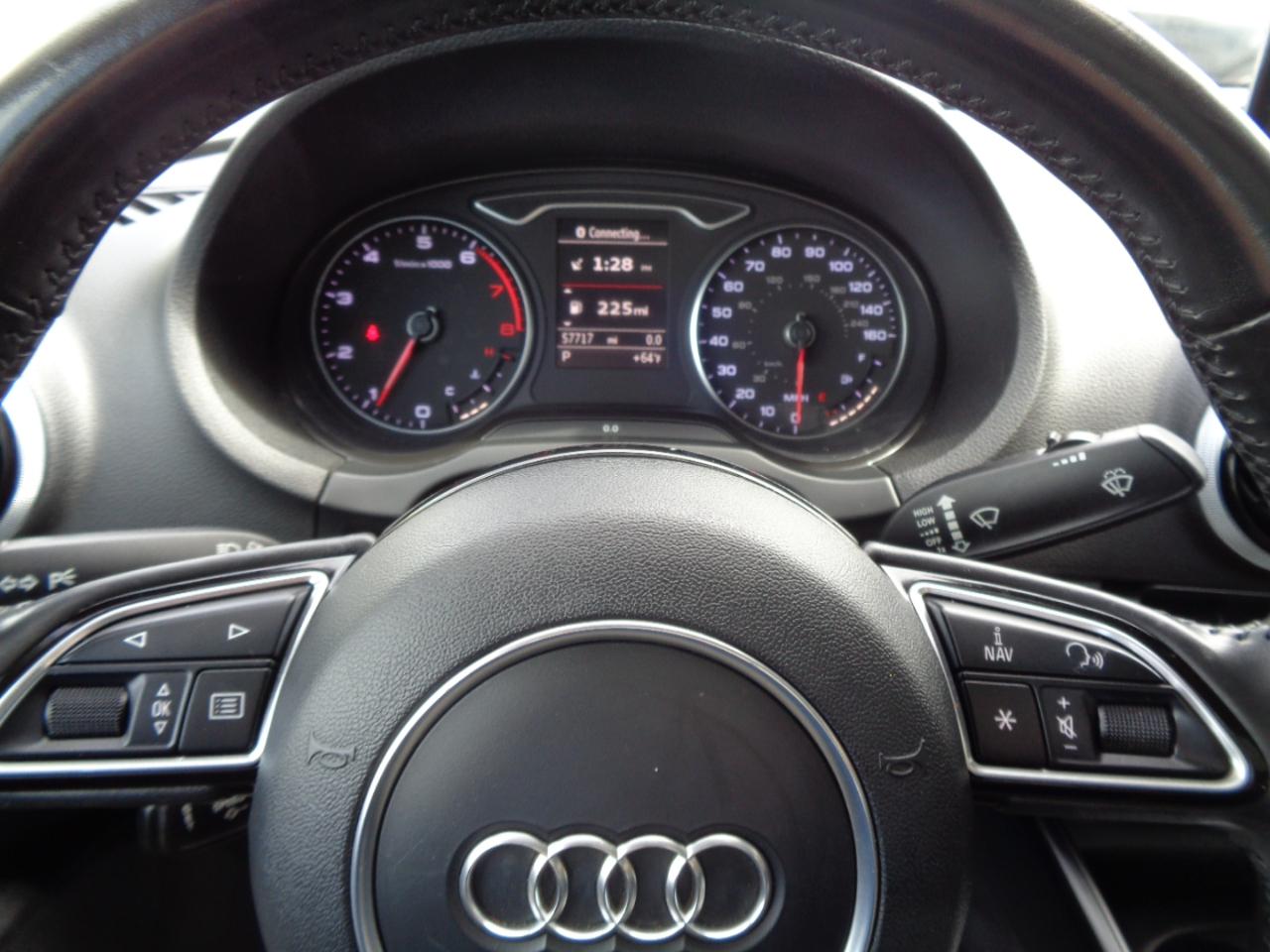 Audi A3 4dr Sdn quattro 2.0T Premium Plus 2015