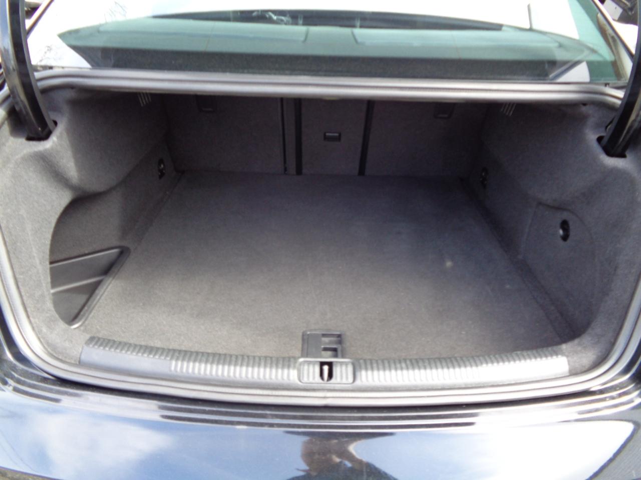 Audi A3 4dr Sdn quattro 2.0T Premium Plus 2015