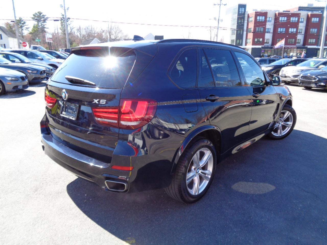 BMW X5 AWD 4dr xDrive50i 2014
