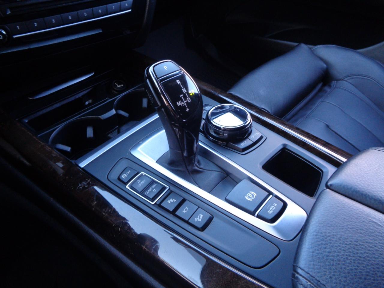 BMW X5 AWD 4dr xDrive50i 2014