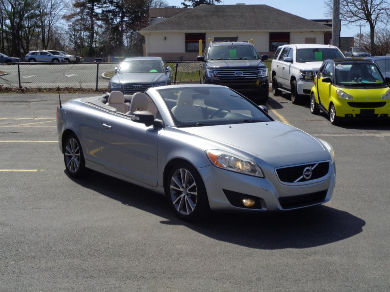 Volvo C70 2dr Conv Auto 2011