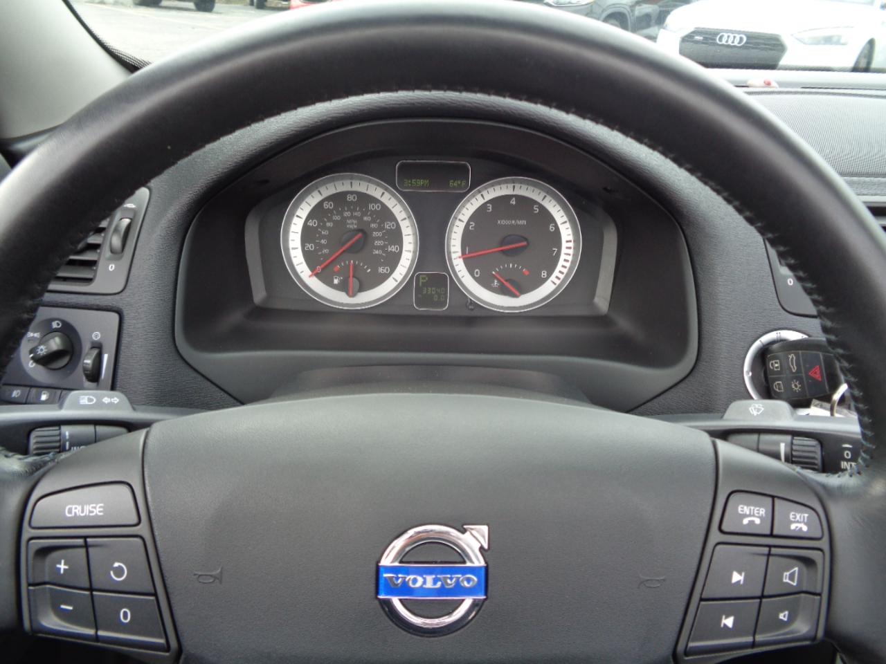 Volvo C70 2dr Conv Auto 2011