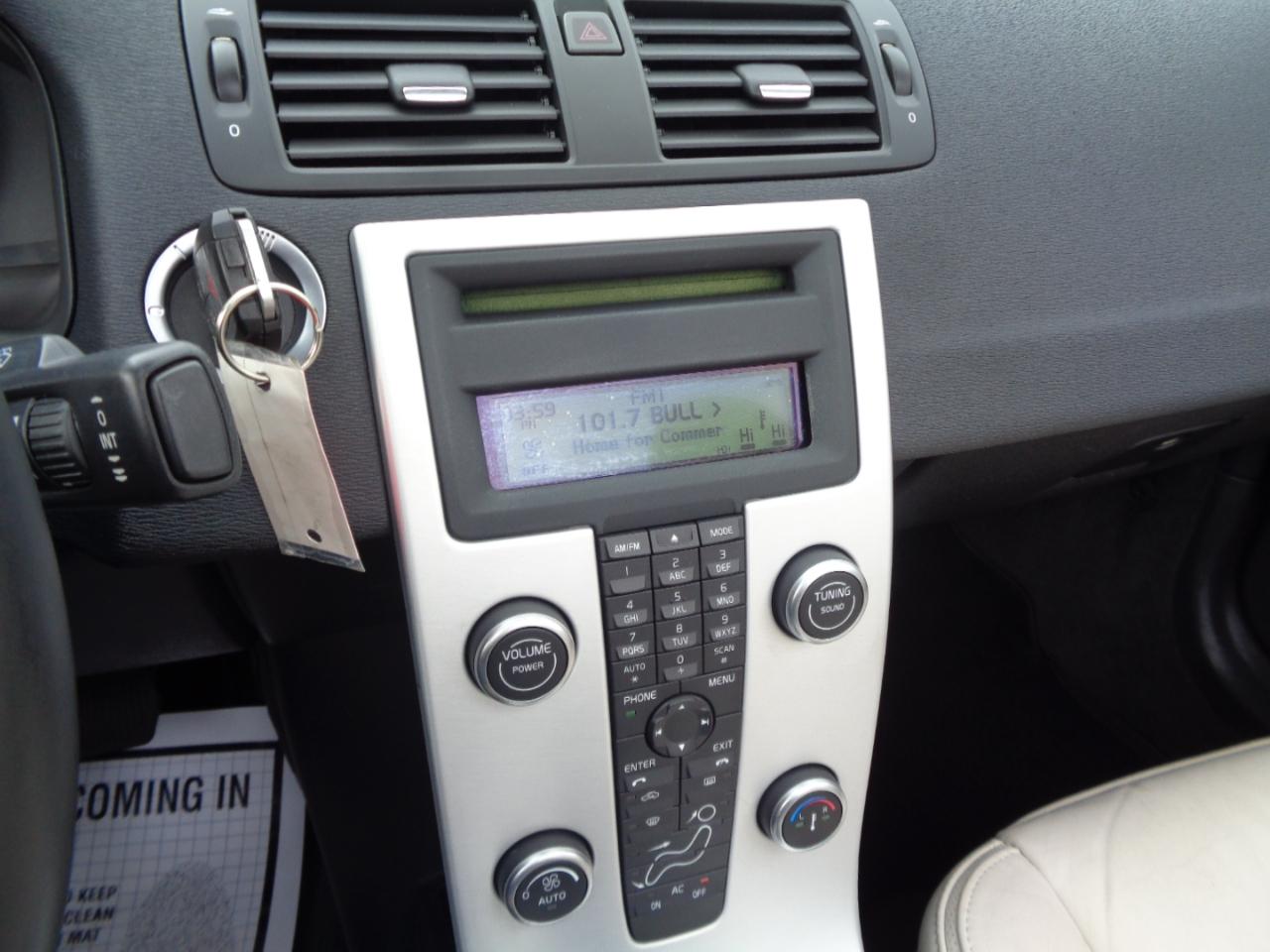 Volvo C70 2dr Conv Auto 2011