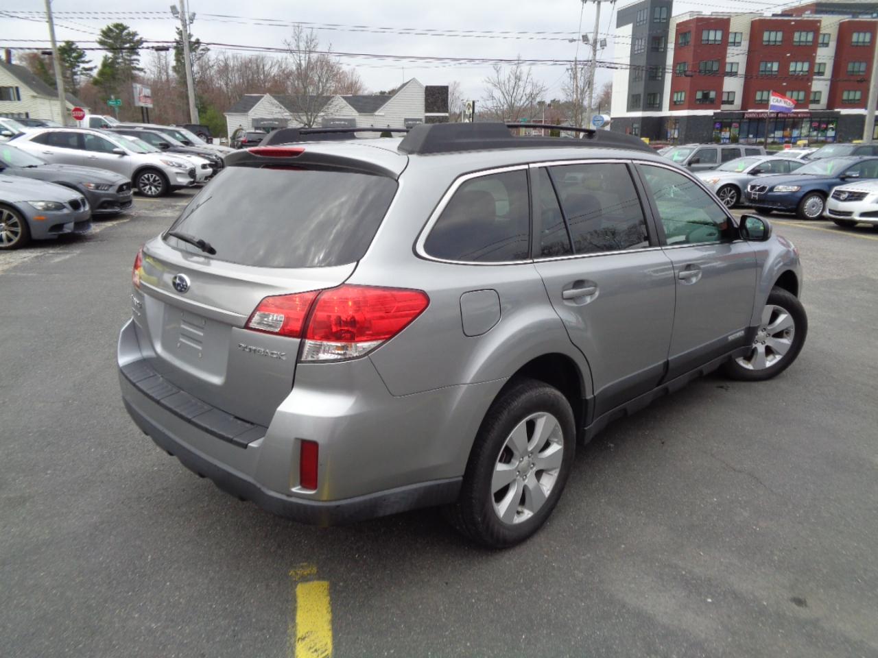 Subaru Outback 4dr Wgn H4 Auto 2.5i Premium All-Weather 2010