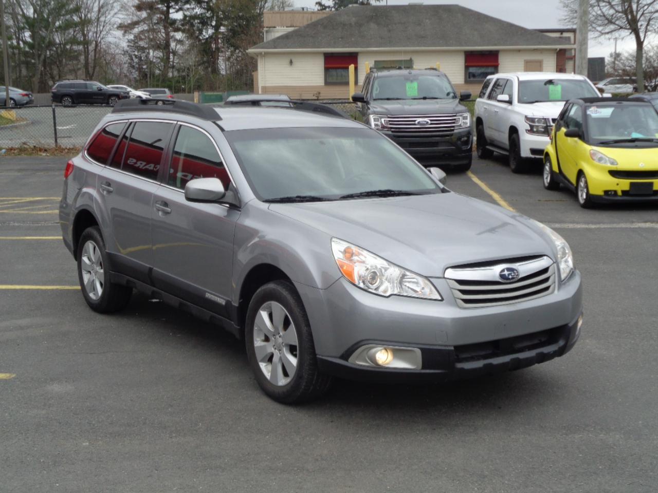 Subaru Outback 4dr Wgn H4 Auto 2.5i Premium All-Weather 2010