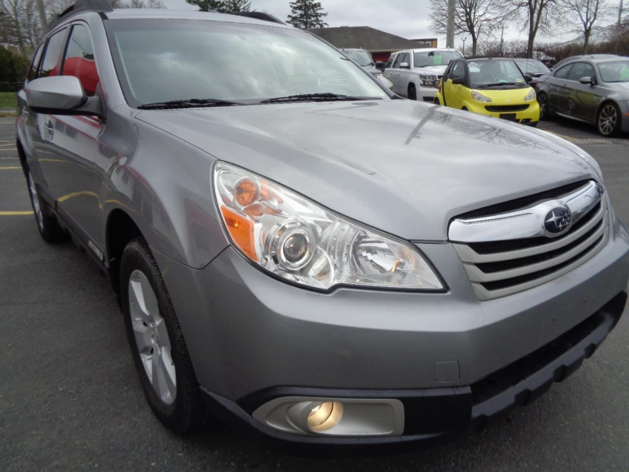 Subaru Outback 4dr Wgn H4 Auto 2.5i Premium All-Weather 2010
